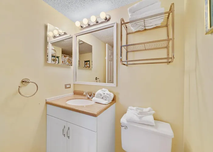 Surfside Shores 2306 *